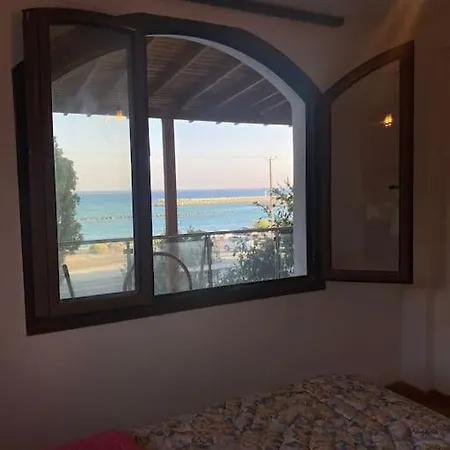 Sea View Modern Apartment Zygi