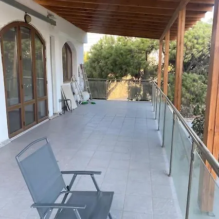 Sea View Modern Apartment *
